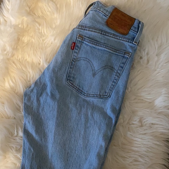 Levi's | Jeans | Levis 5 Jeans Light Wash Size W25 L28 | Poshmark